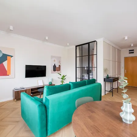 Park Praski Superior By Bookinghost Warszawa