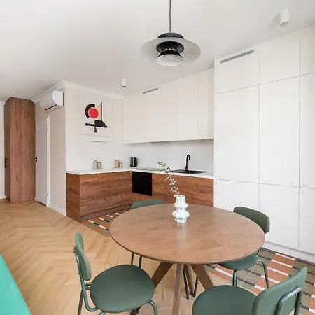 Park Praski Superior By Bookinghost