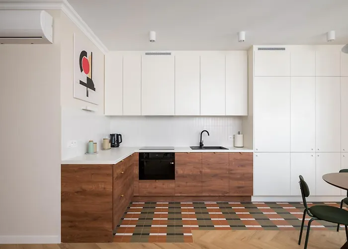 Park Praski Superior By Bookinghost *