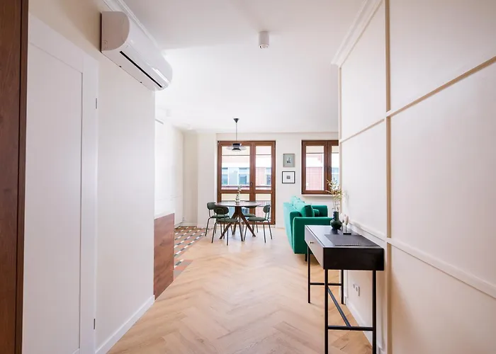 Park Praski Superior By Bookinghost * Warsaw